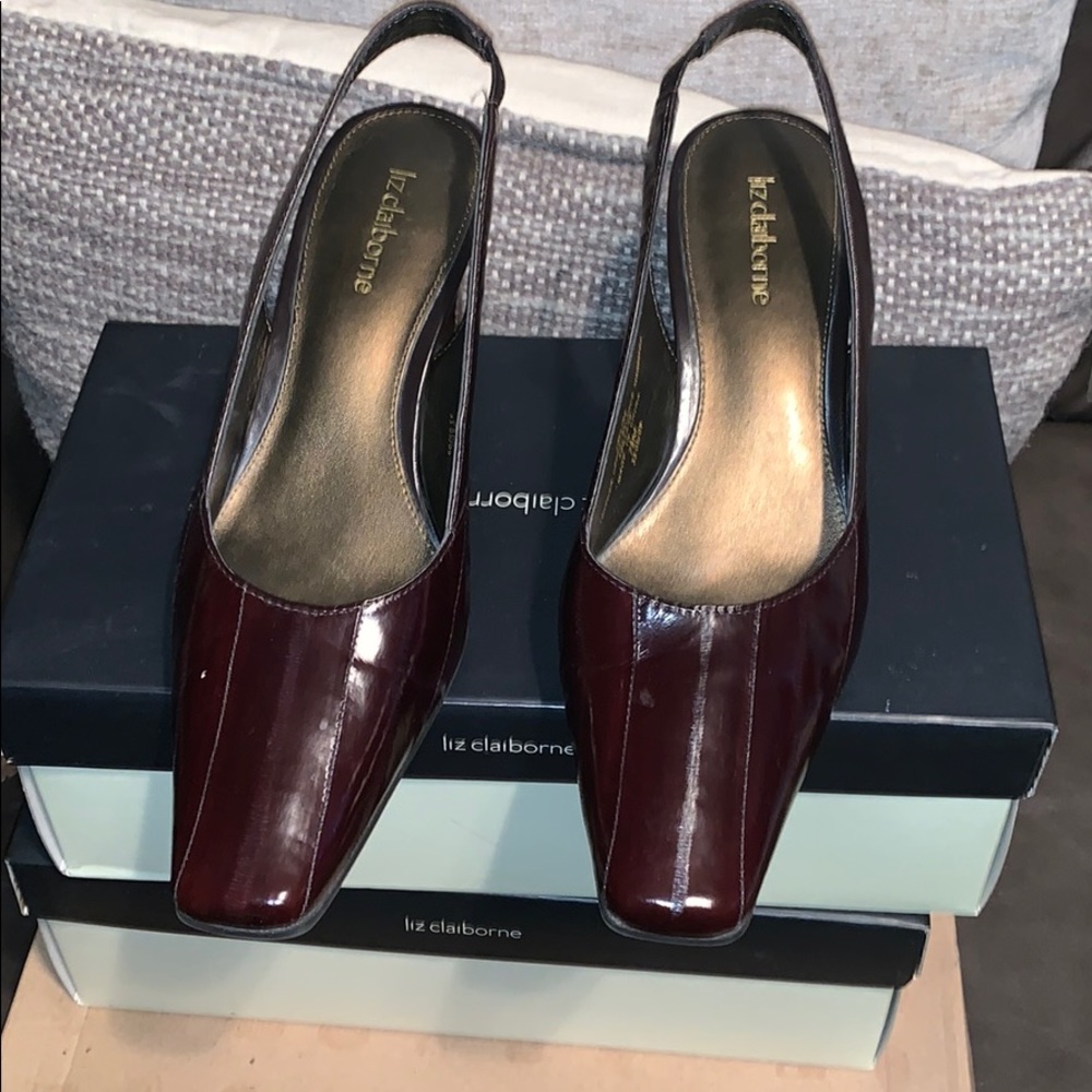 Women’s dress shoes